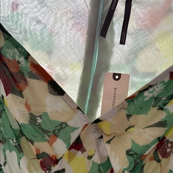 Anthropologie Floral Print V-Neck Women's Dress - Picture 9 of 16